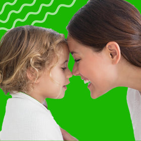 Aussie label detail showing ingredient highlights and cruelty-free badge for parental reassurance