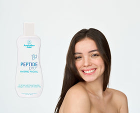 Australian Gold close-up of pump dispensing serum demonstrating easy, controlled application