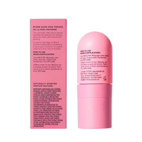 Avatara teen applying serum in mirror demonstrating gentle, beginner-friendly use