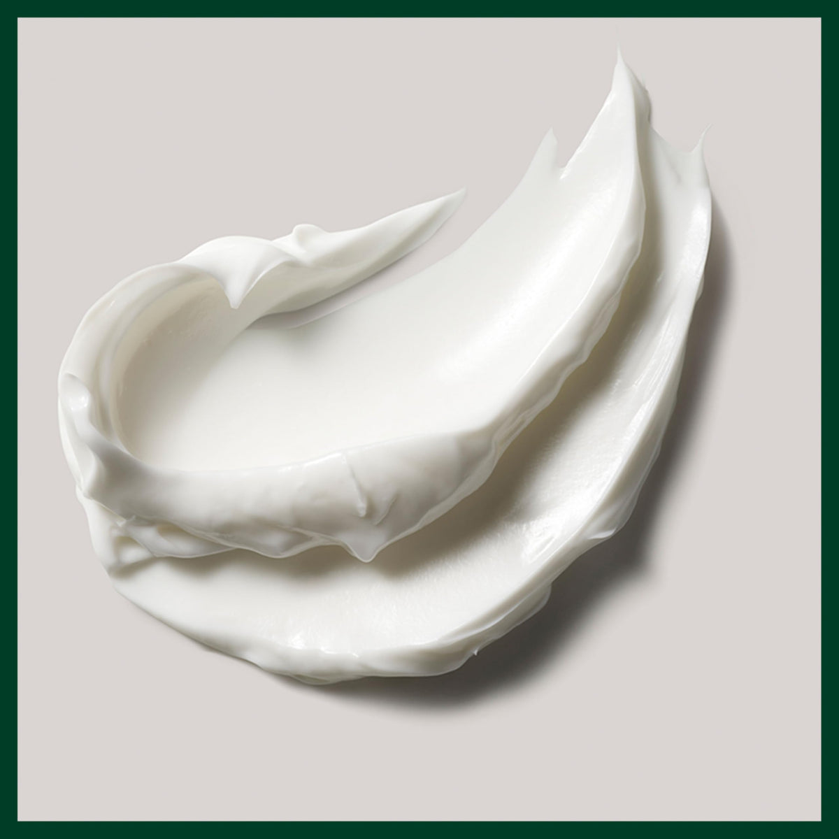 Aveda Stress-Fix ingredients close-up with sea algae and shea benefit