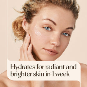 Close-up of Aveeno gel texture highlighting lightweight, fast-absorbing benefit