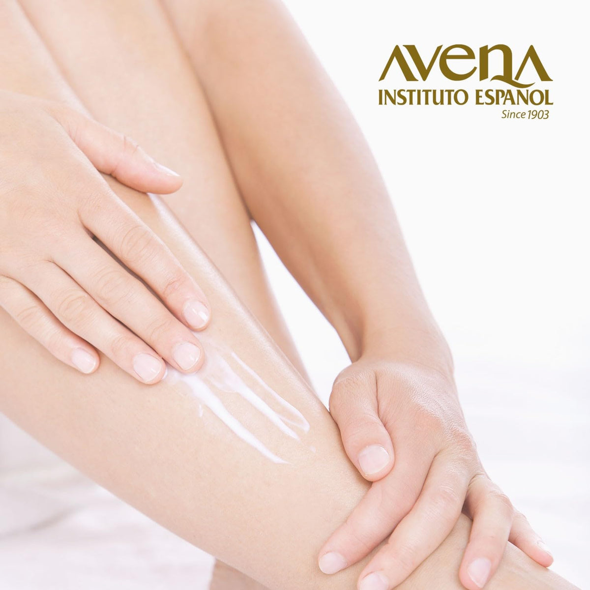 Avena Instituto Espanol label close-up highlighting arnica and cocoa butter