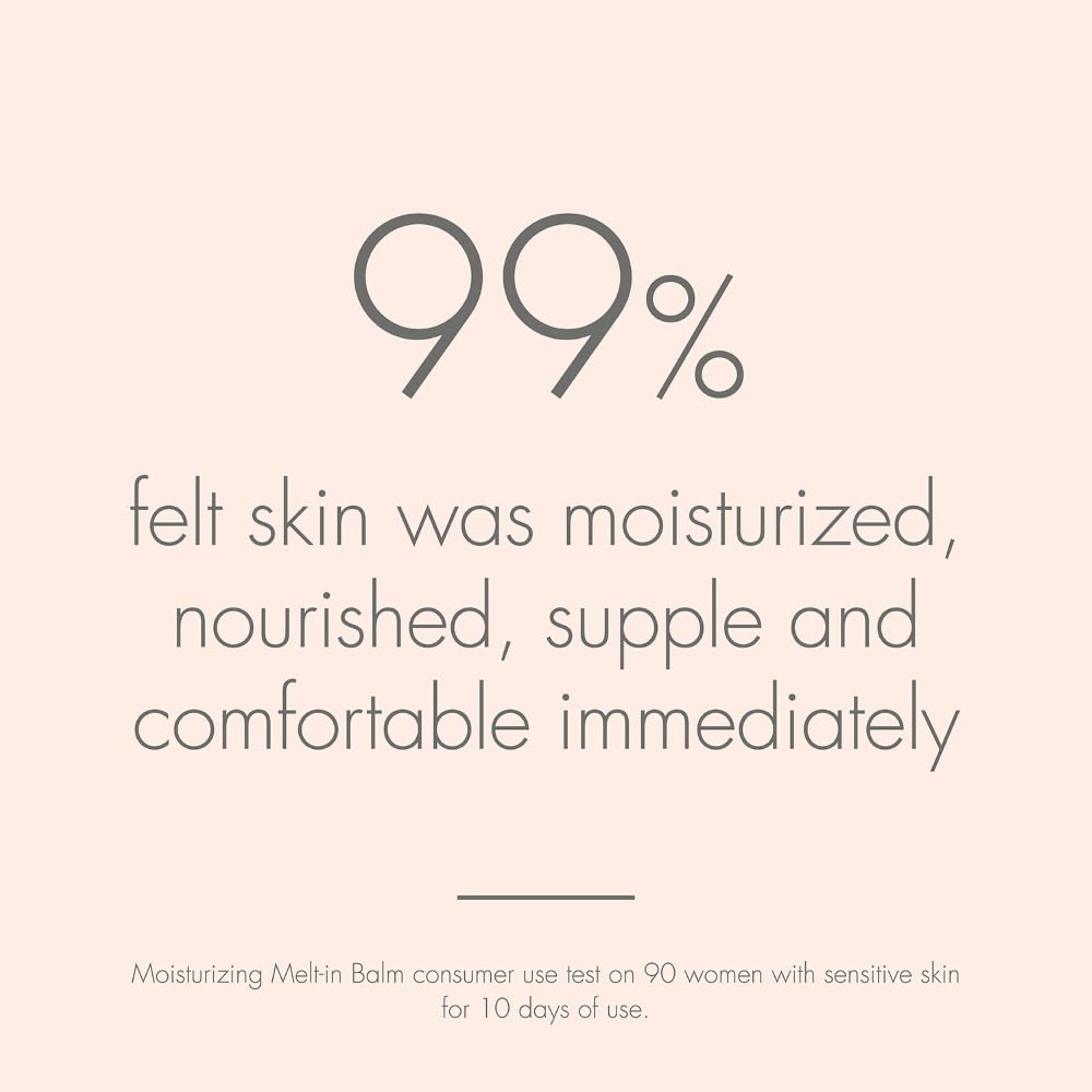 Applying Avène balm on arm to show fast-absorbing hydration benefit