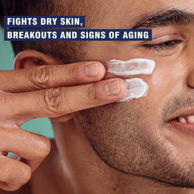 AVITAPURE ingredient label focusing on caffeine and retinol benefits