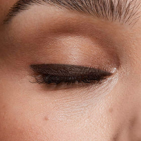 AVON Glimmerstick close-up of pencil tip demonstrating smooth precision