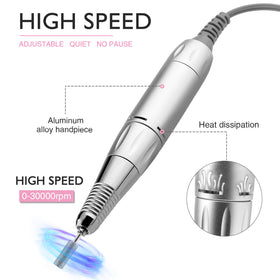 AZ GOGO lockable chuck detail illustrating secure bit retention for safe high-speed work benefit