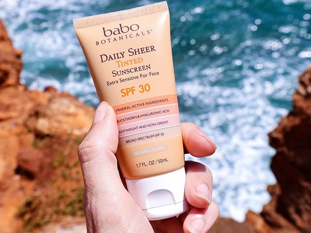 Babo Botanicals in outdoor setting highlighting reef-safe daily protection