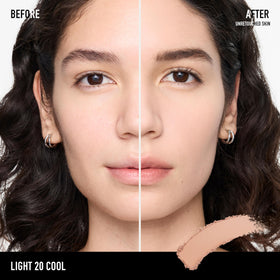 bareMinerals open compact with included sponge demonstrating quick touchup convenience
