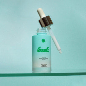 Bask texture swirl highlighting lightweight, fast-absorbing hydration