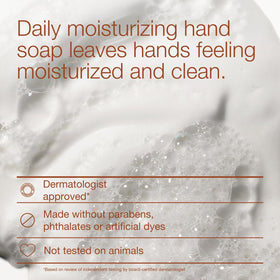 Bath & Body Works label detail highlighting ingredients and clean formulation benefit