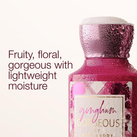 Bath & Body Works label close-up highlighting ingredients and fragrance