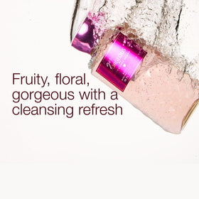 Bath & Body Works pump and label detail highlighting easy dispensing