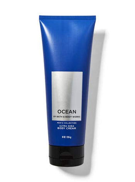 Bath & Body Works Ocean body spray in hand showing quick-refresh benefit