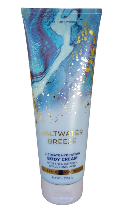 Bath & Body Works jar front packaging showing Saltwater Breeze label and moisturizing benefits