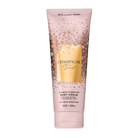 Bath & Body Works front packaging showing bottle and label benefits