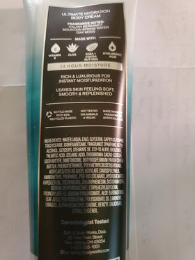 Bath & Body Works Graphite cream texture on hand showing rich hydration