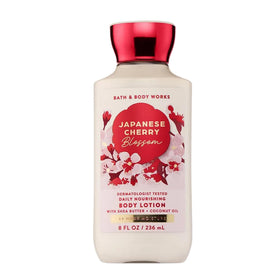 Bath & Body Works front packaging showing bottle and floral label, conveys recognizable brand quality