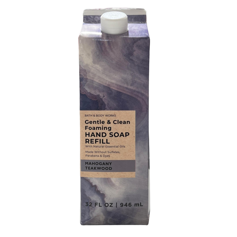 Bath & Body Works refill front packaging showing 32 oz bottle and label benefit