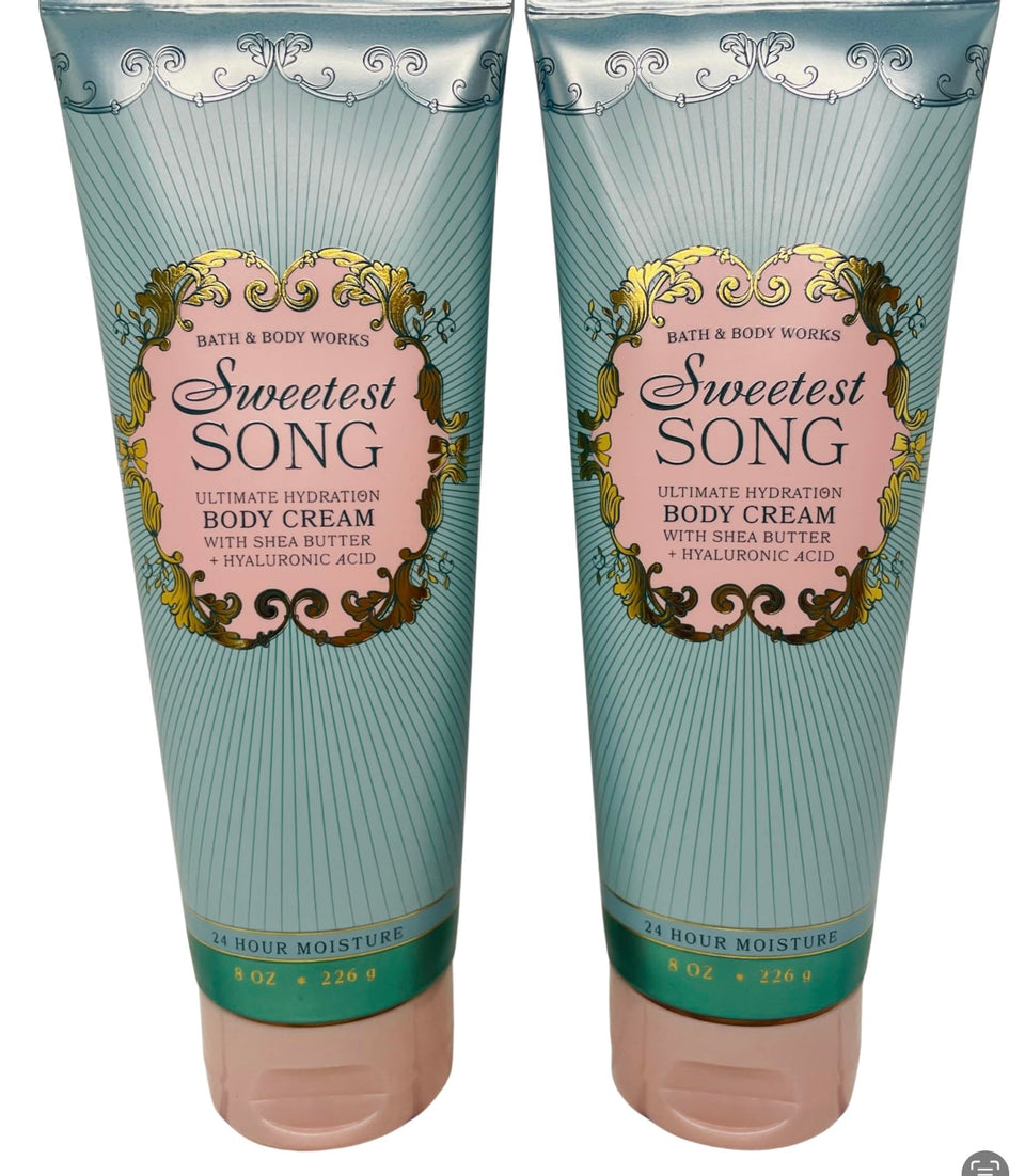 Bath & Body Works front packaging showing dual 8 oz jars and scent notes for gifting benefit