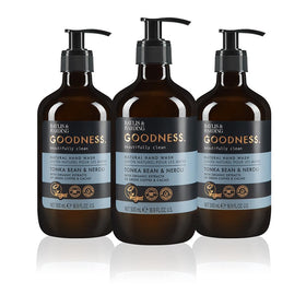 Baylis & Harding front packaging showing three 500ml bottles and elegant label benefit: long-lasting supply