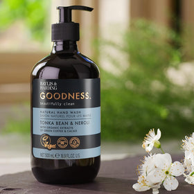 Baylis & Harding ingredient label on bottle showing natural extracts benefit: plant-based formula