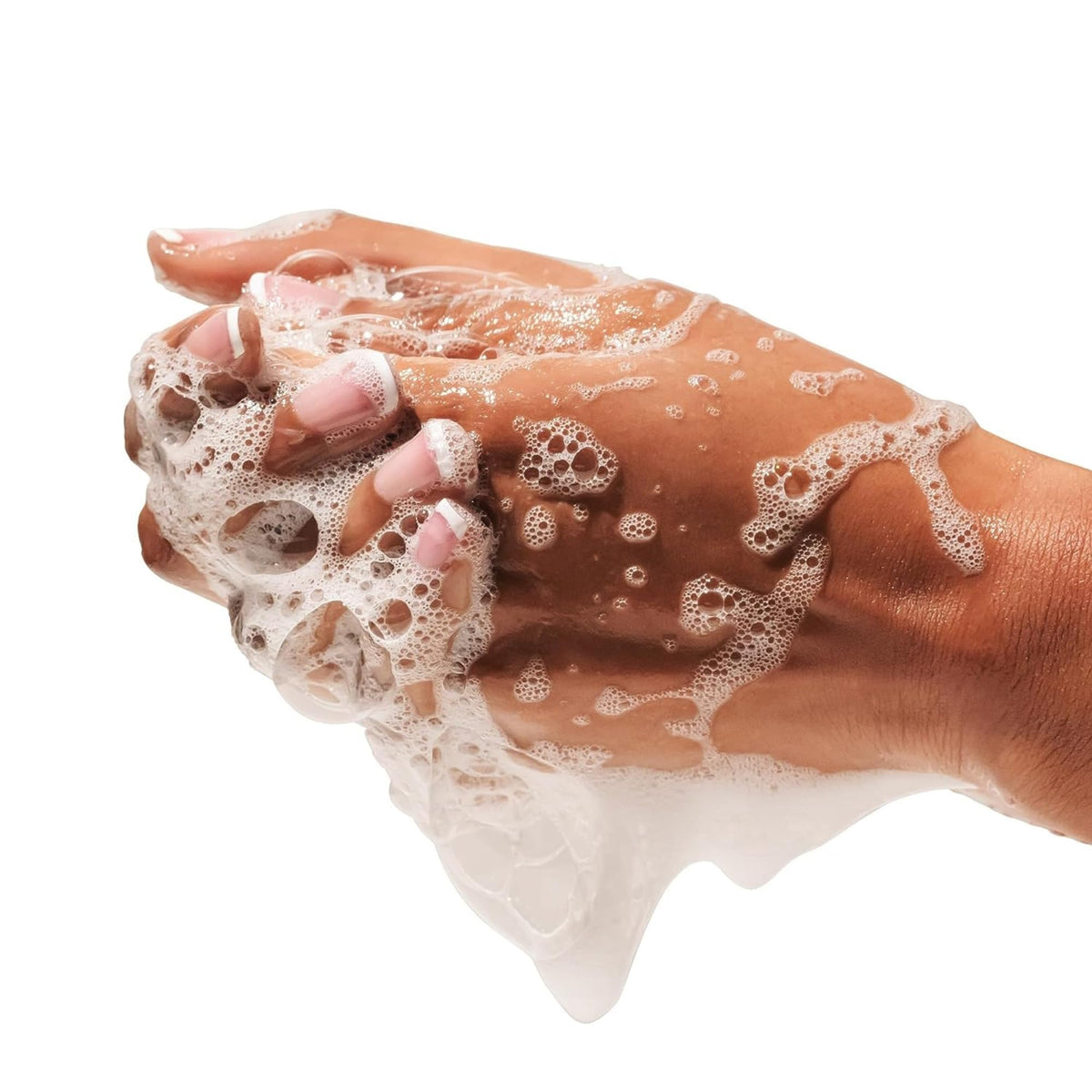 Beekman 1802 pump dispensing foam for easy use and gentle lather benefit