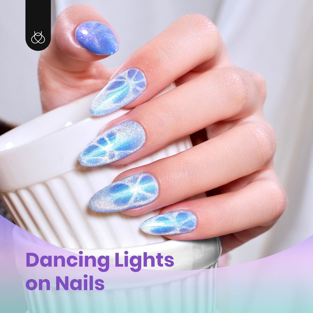 beetles Gel Polish magnetic cat eye stripe on nail demonstrating dramatic chameleon effect