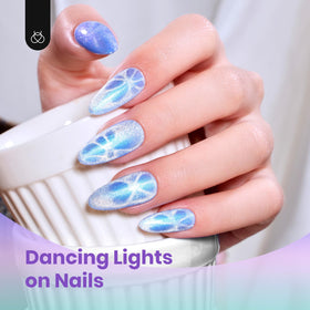beetles Gel Polish magnetic cat eye stripe on nail demonstrating dramatic chameleon effect