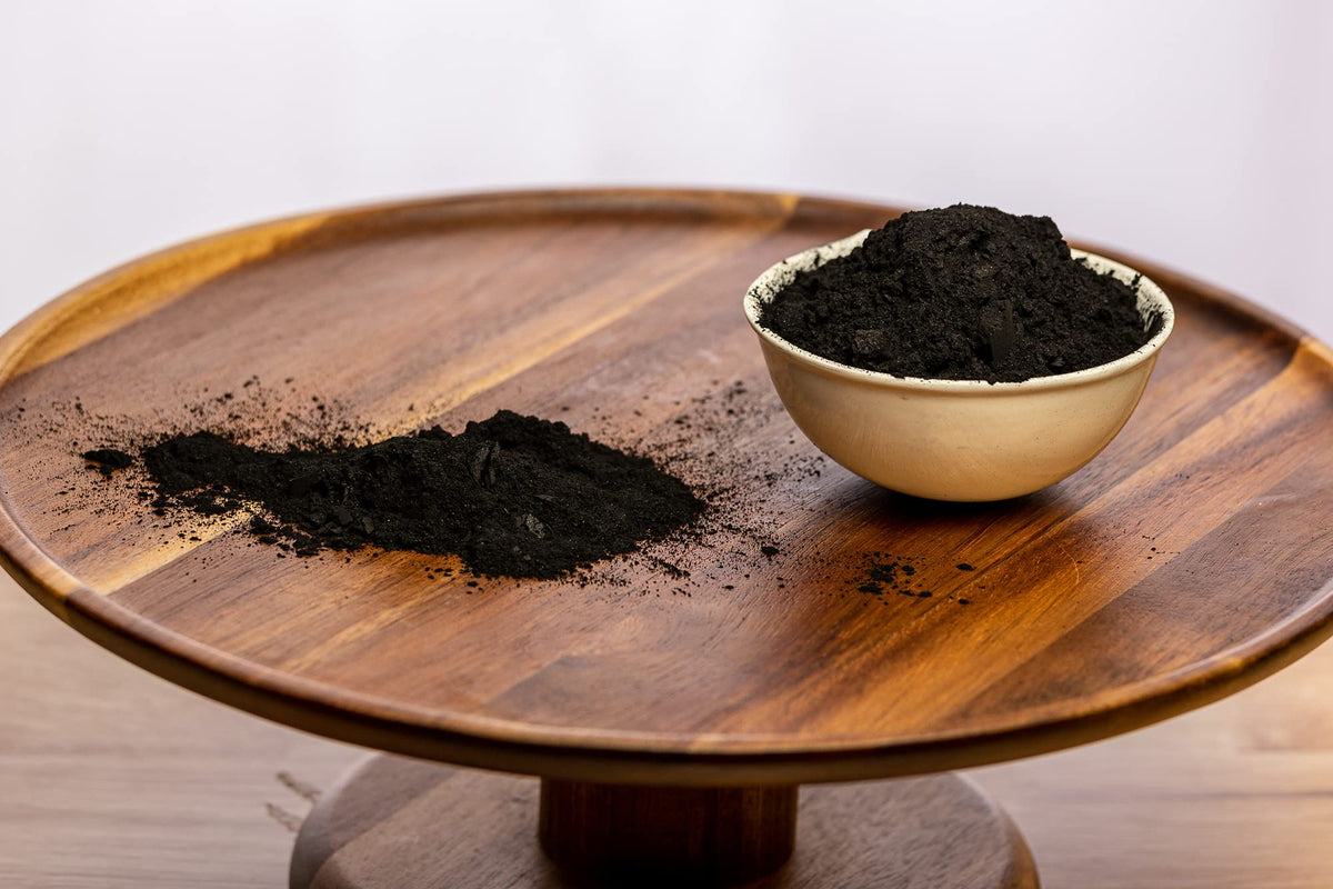 Belle Chemical measuring scoop in powder demonstrating easy portioning and consistency