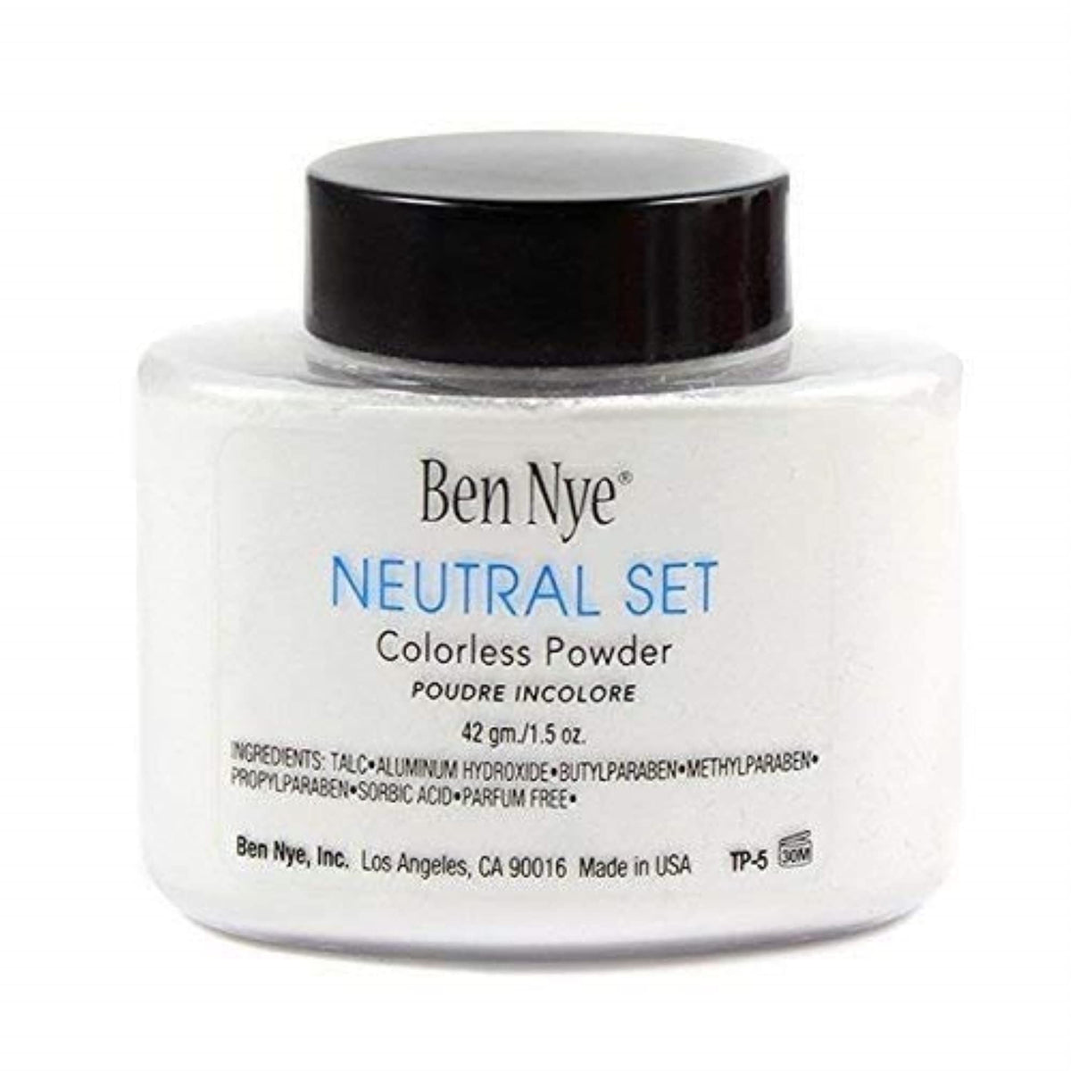 Ben Nye Neutral Set close-up of powder texture illustrating smooth blendability