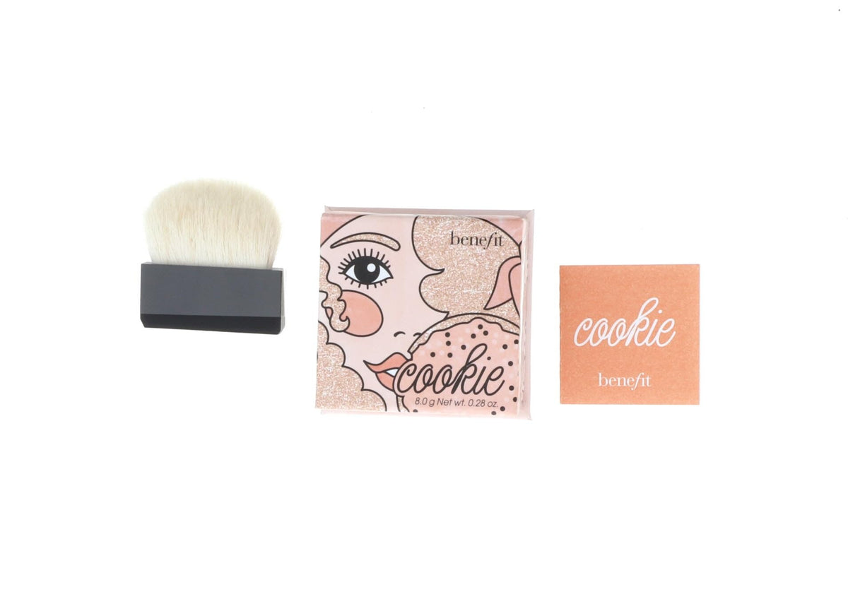 Benefit Cookie Powder Highlighter front compact showing pan and shade for warm glow