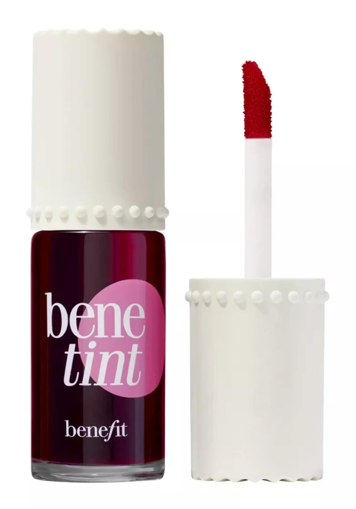 Benefit doe-foot applicator with product, precise application and control