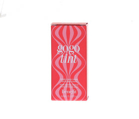 Benefit Gogo Tint texture close-up displaying bright cherry color and fluid consistency