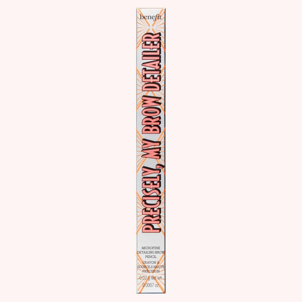 Benefit Precisely My Brow Detailer microfine tip close-up for precise strokes
