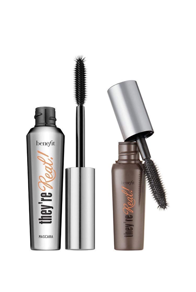 Benefit front packaging showing full-size and mini set for travel-ready length