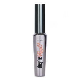 Benefit mascara on model eye demonstrating lifted lashes and smudge-resistant wear