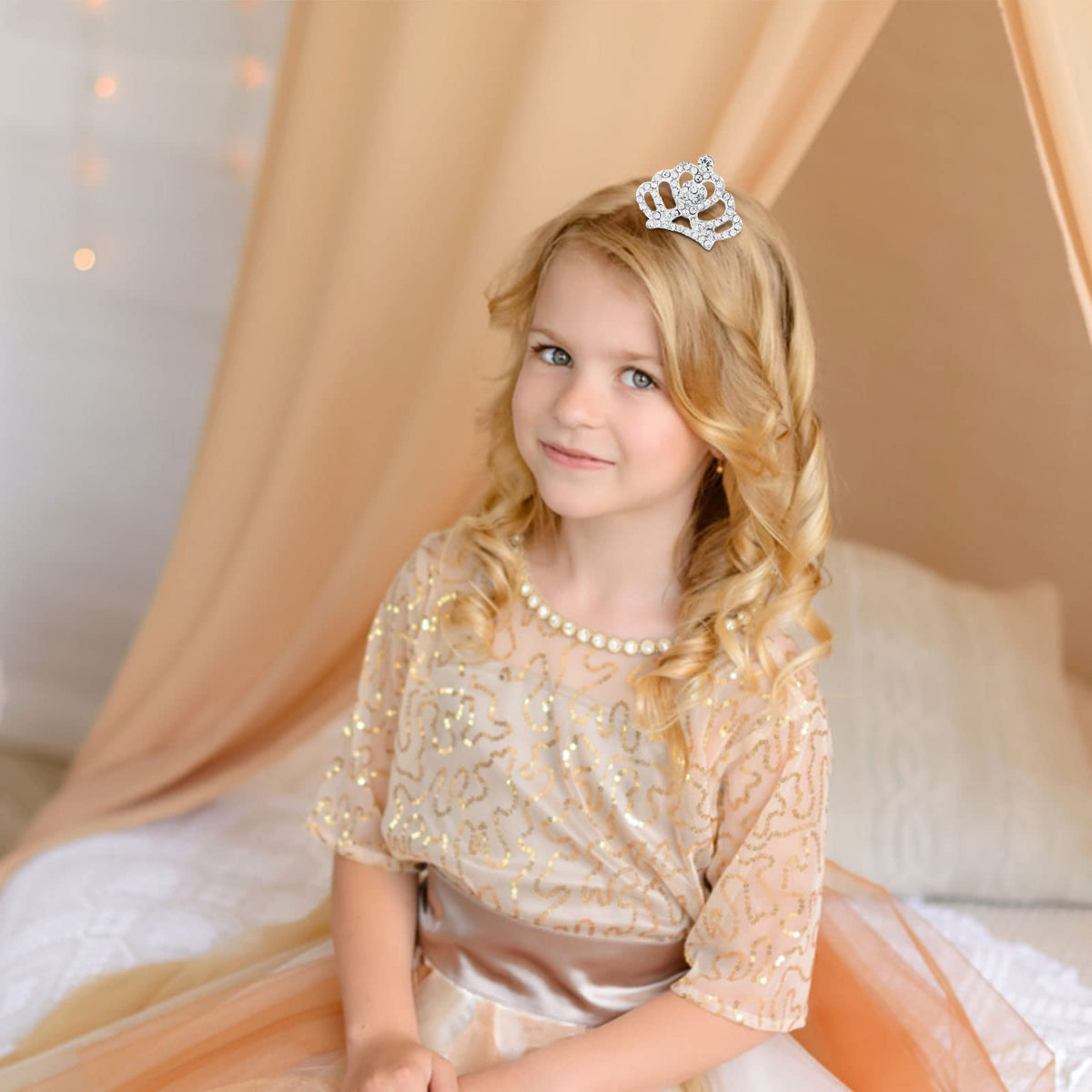Beupy hair styling comb in use showing easy placement and steady grip