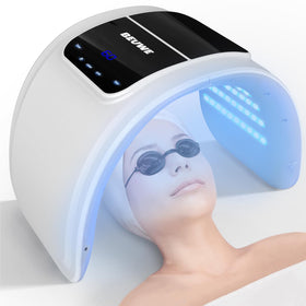Beuwe LED face mask front view showing full-face coverage and comfortable fit