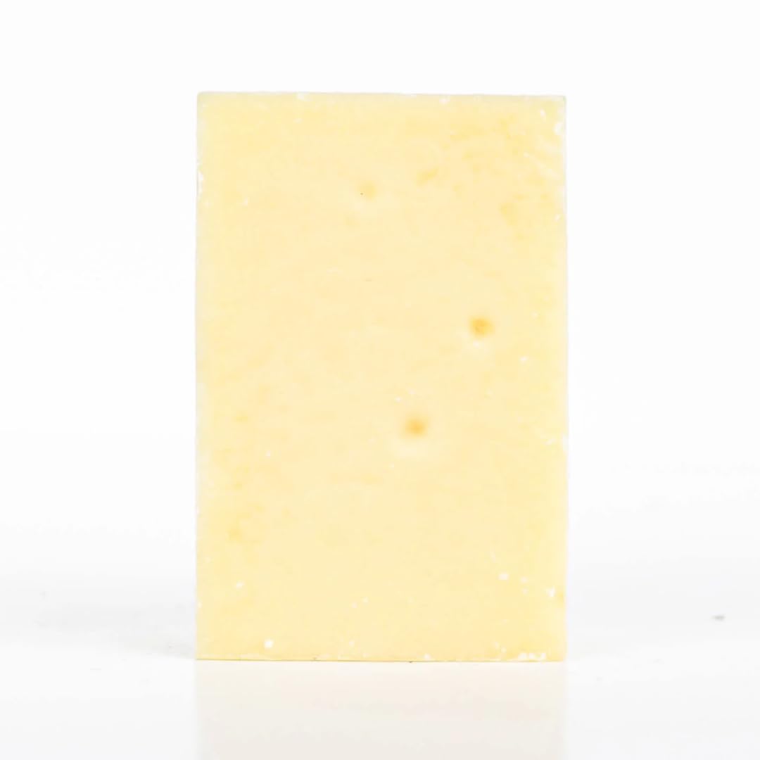 Big Crazy Buffalo label close-up listing bison tallow ingredients and purity