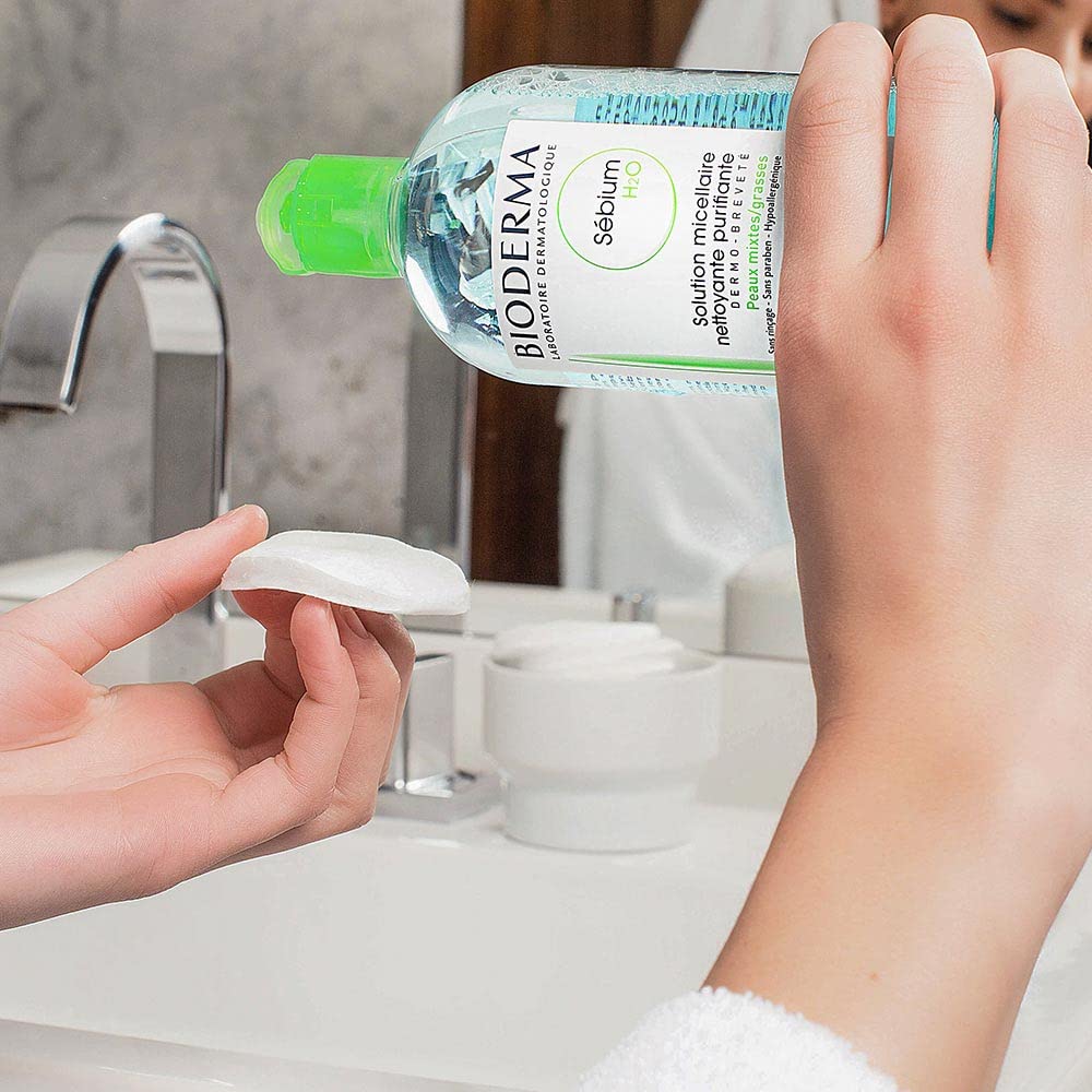Bioderma texture on cotton pad illustrating gentle removal and no-rinse convenience