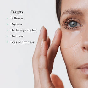 Bioeffect hydrogel texture close-up highlighting cooling hydration