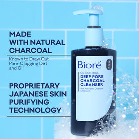 Bioré foam transition from black to white highlighting a clean rinse benefit