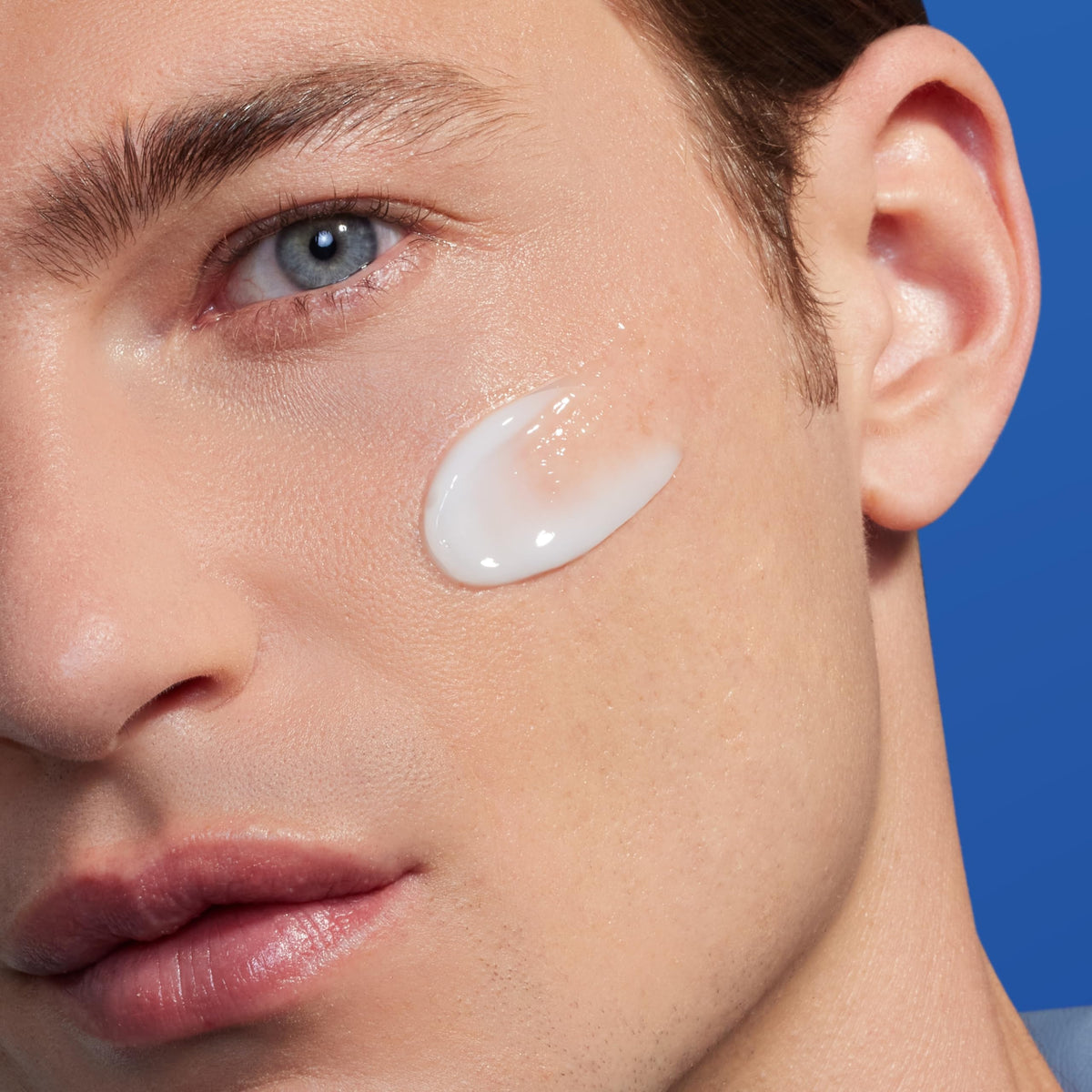 Biotherm cream on hand demonstrating lightweight spreadability and absorption