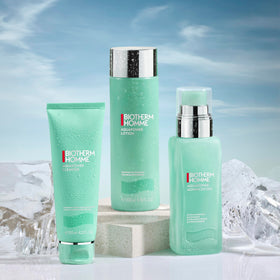 Biotherm Aquapower in a bathroom setting, conveys daily routine and refreshed complexion