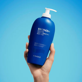 Biotherm close-up of milky texture demonstrating smooth spreadable hydration