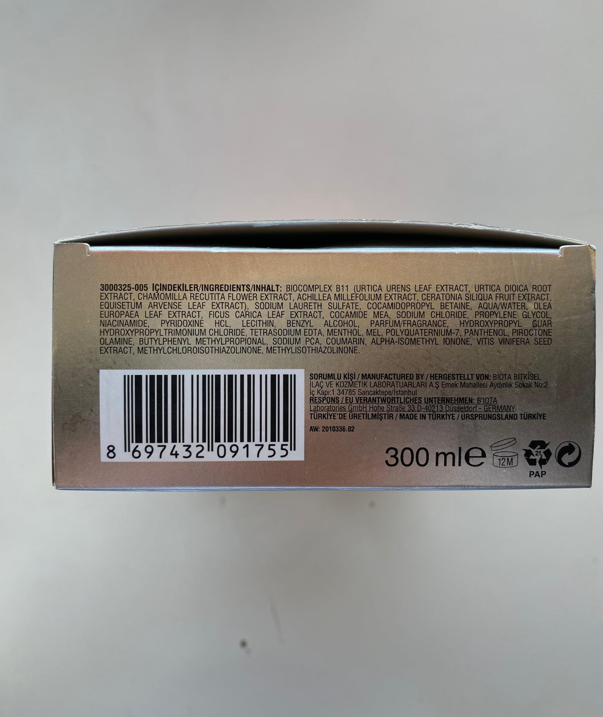 BIOXCIN natural herbal extracts layout highlighting plant-based benefit