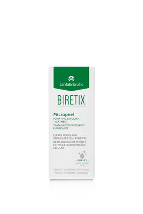 Biretix micropeel dispensed texture close-up, smooth gel visible for gentle exfoliation benefit