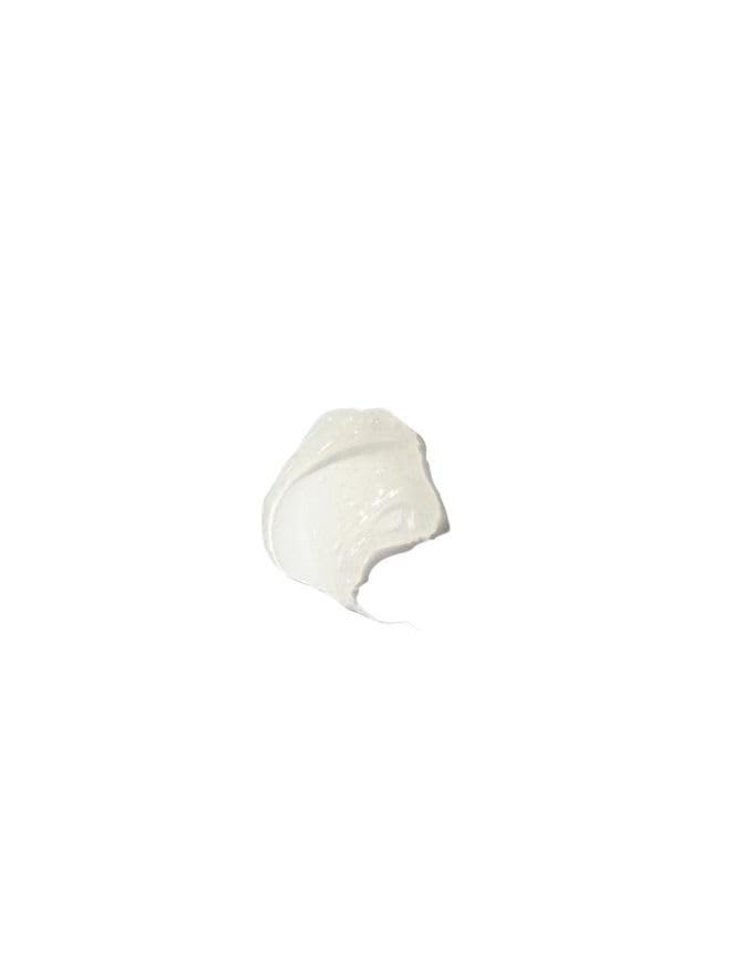 Blue Lagoon lip balm applied on lips demonstrating instant soothing and plumping