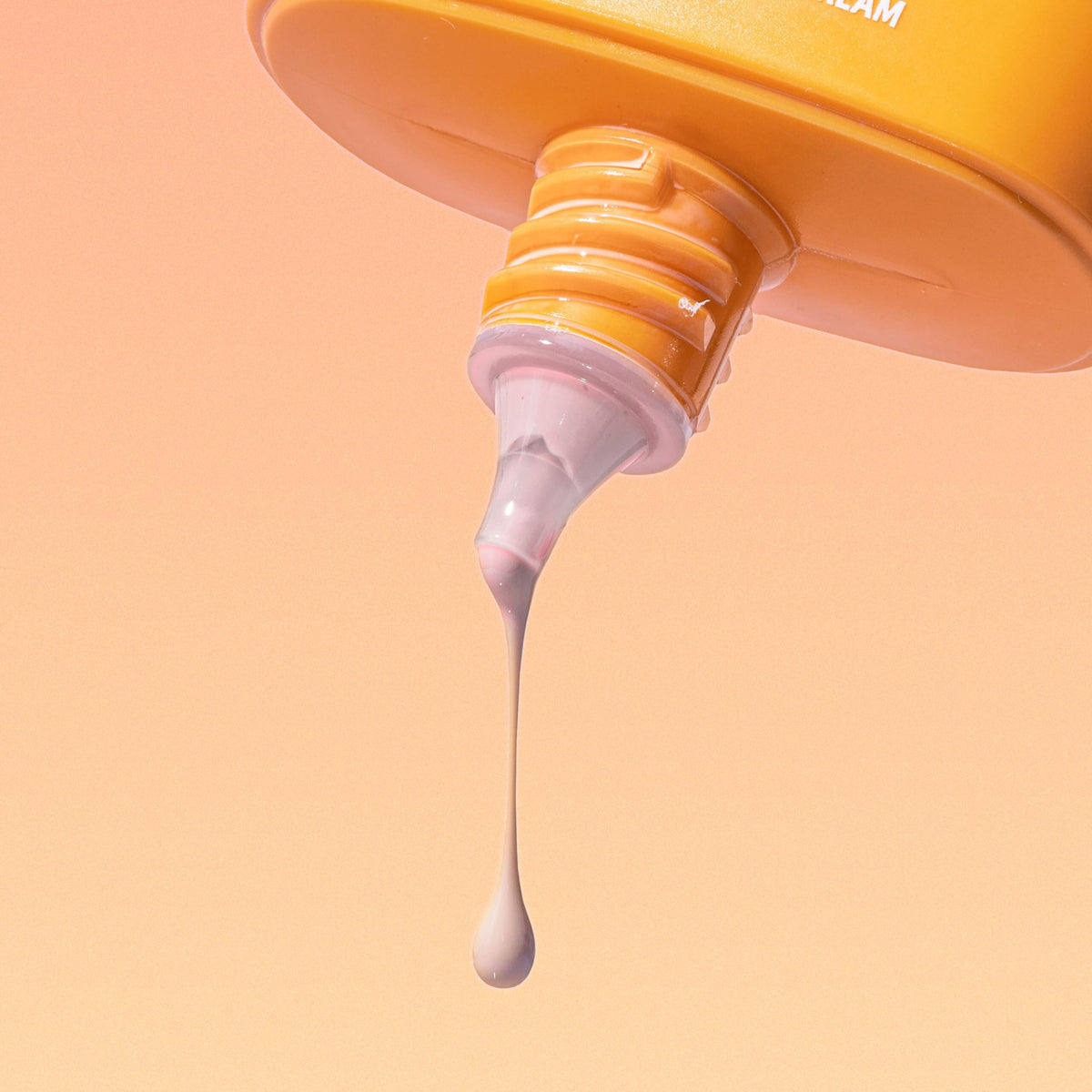 Flatlay of Blume Sunburst with actives centella and niacinamide for soothing