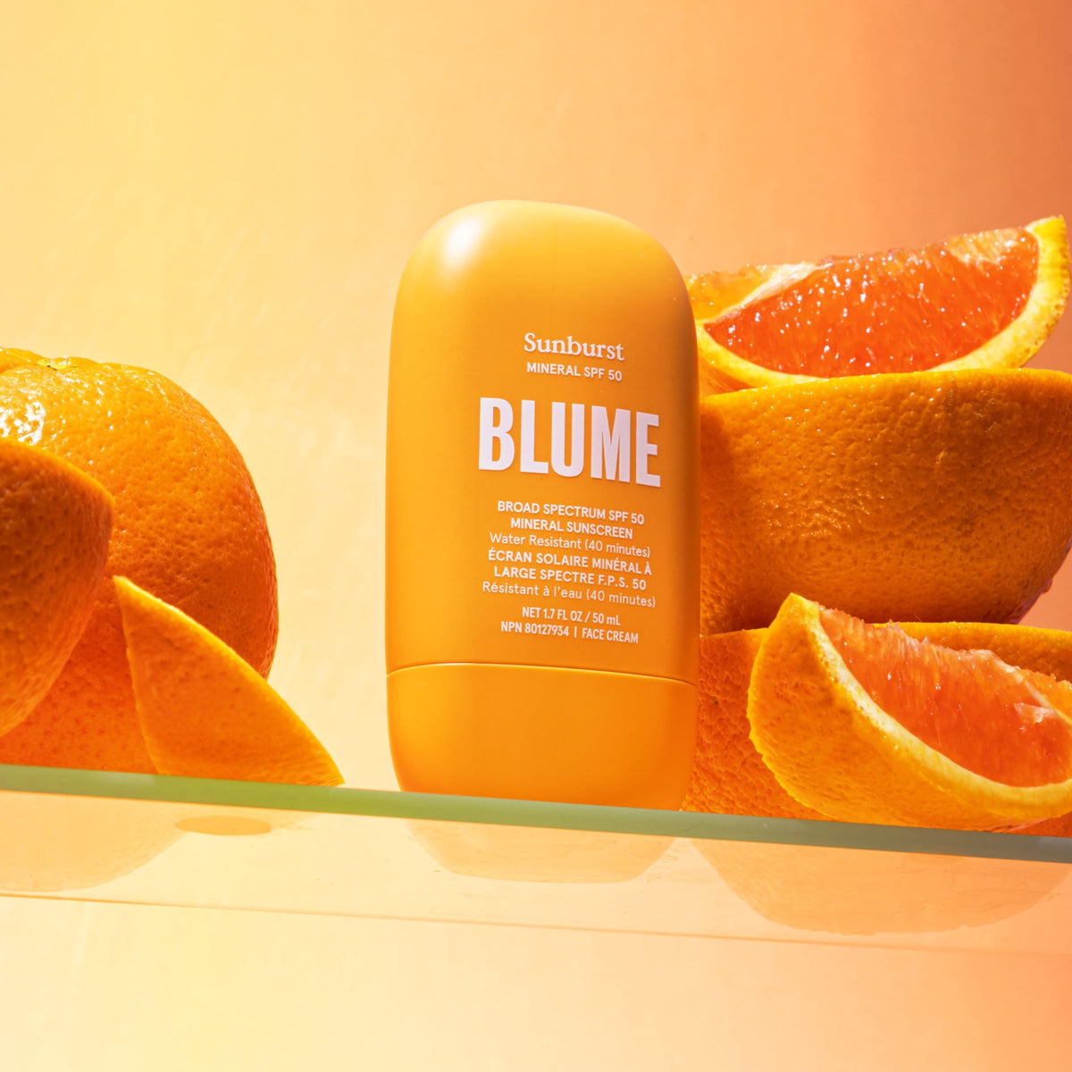 Blume Sunburst ingredient label highlighting zinc oxide and niacinamide benefits